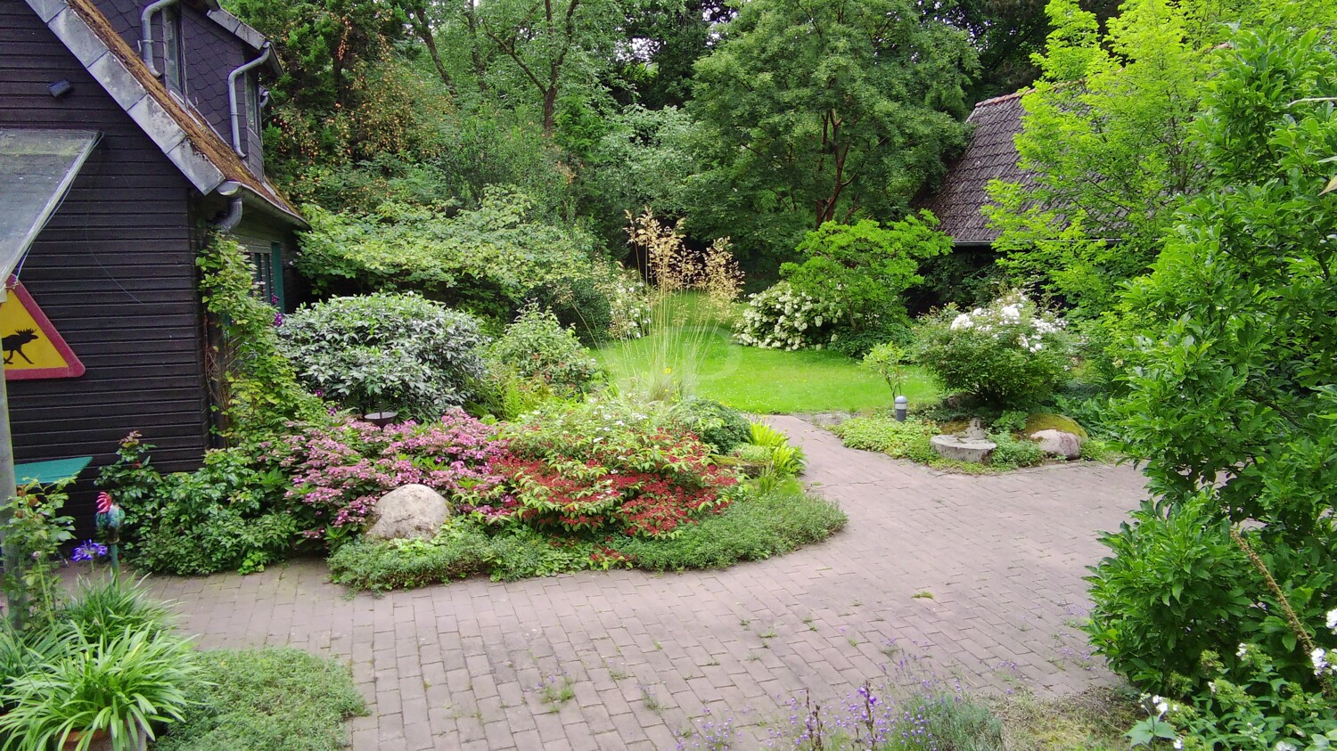 Liebhaber-Objekt in Hämelschenburg, 2 EFH mit großzügigem Gartenpark in Wandrandlage