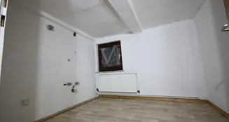 von_poll_real_estate_property_25241027_image_37