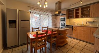 von_poll_real_estate_property_25241027_image_13
