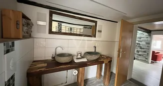 von_poll_real_estate_property_25241027_image_31