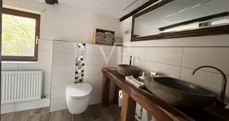 von_poll_real_estate_property_25241027_image_30