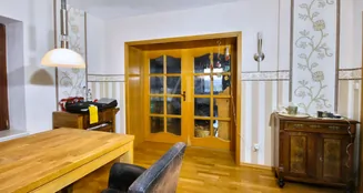 von_poll_real_estate_property_25241027_image_18