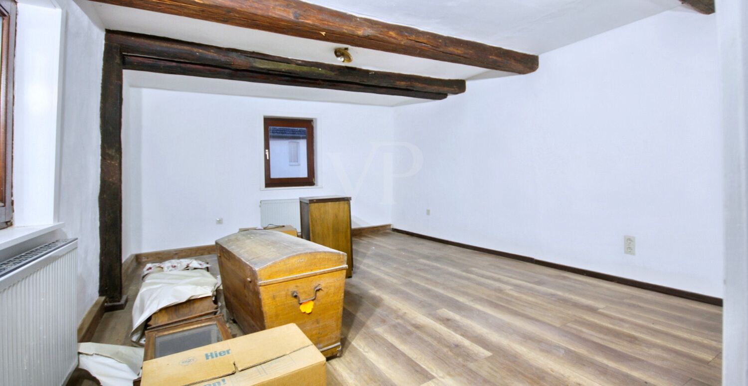 Altbau OG