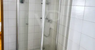 von_poll_real_estate_property_25241027_image_22