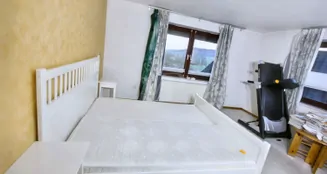 von_poll_real_estate_property_25241027_image_20