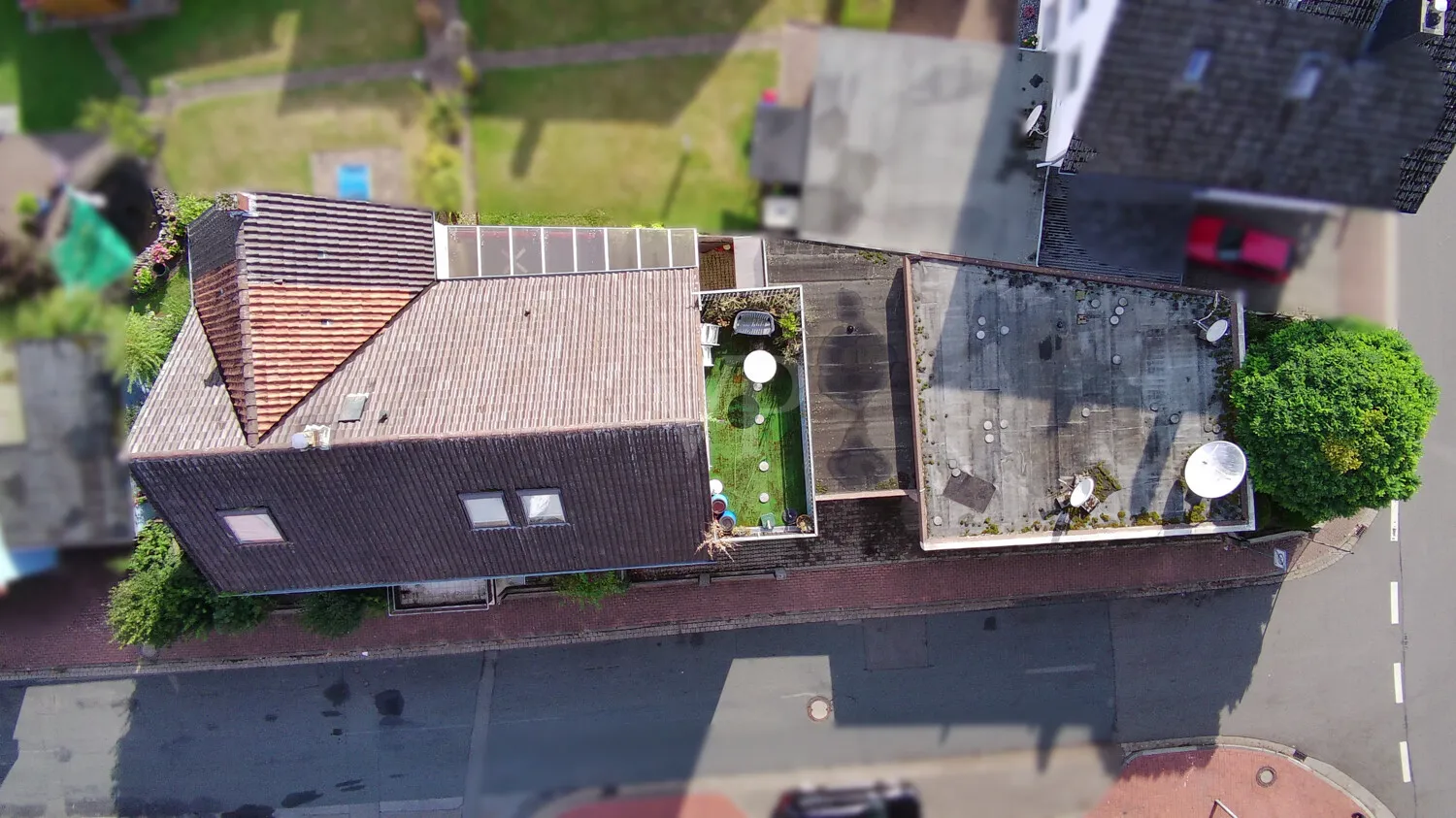 Generationsübergreifendes Wohn- und Geschäftshaus – Raum für Gemeinschaft und Ideen