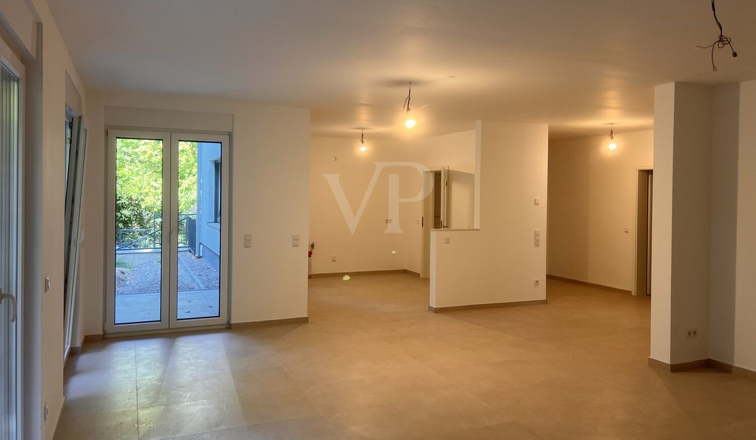 Wohnzimmer/Esszimmer