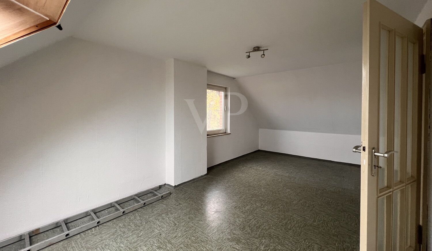 Schlafzimmer II