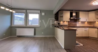 von_poll_real_estate_property_25241042_image_4