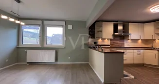 von_poll_real_estate_property_25241042_image_4