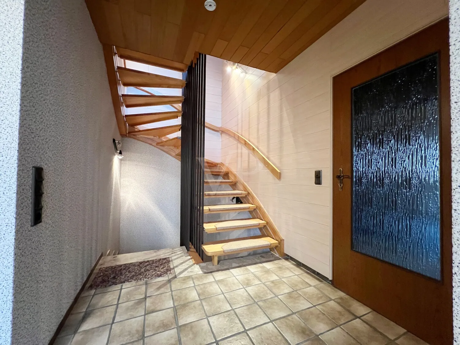 Großes Ein- oder Mehrfamilienhaus an der Hamel, mit Sonnen-Terrasse und großem Gartenparadies