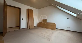 von_poll_real_estate_property_26241001_image_31