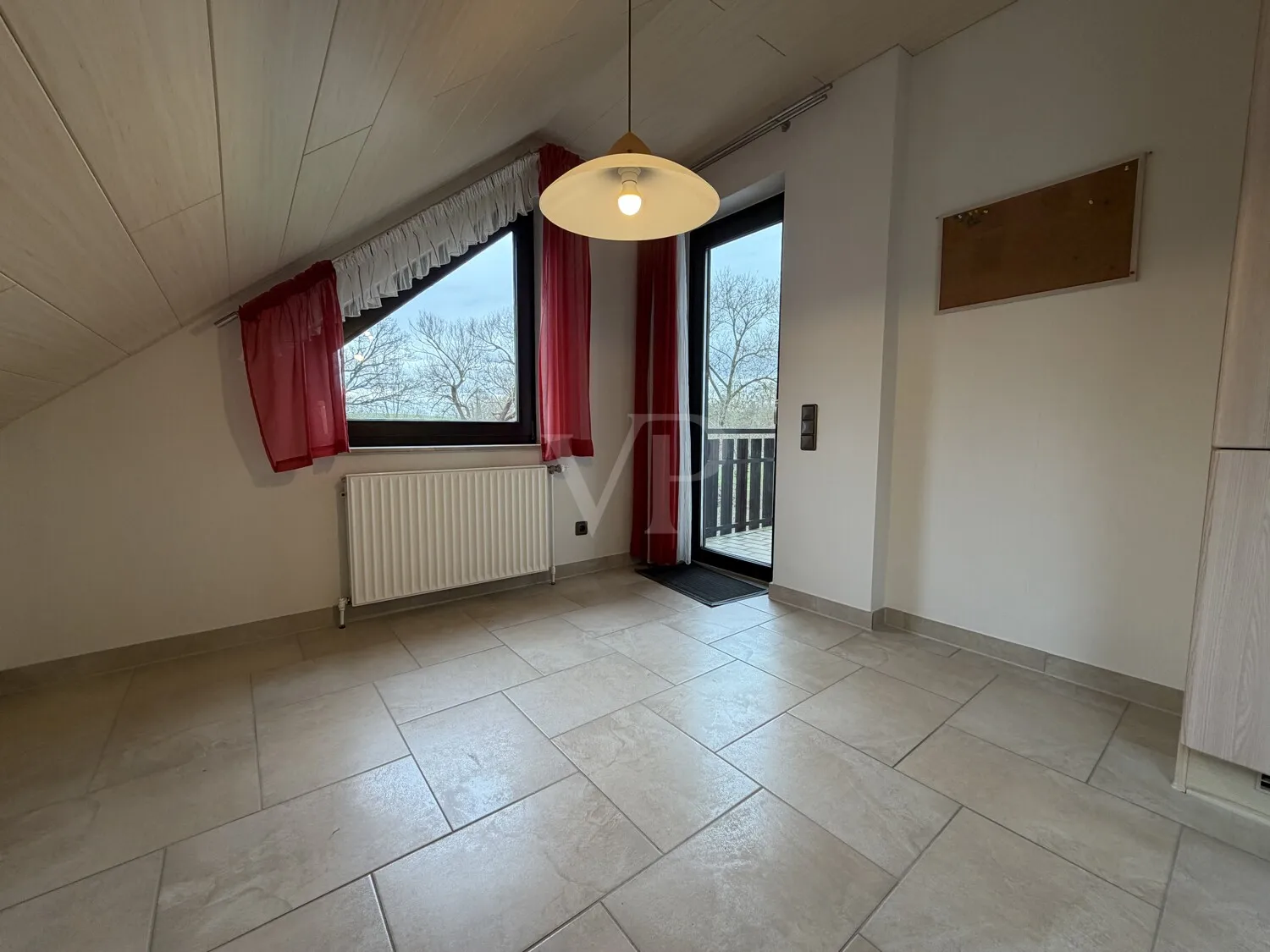 Großes Ein- oder Mehrfamilienhaus an der Hamel, mit Sonnen-Terrasse und großem Gartenparadies