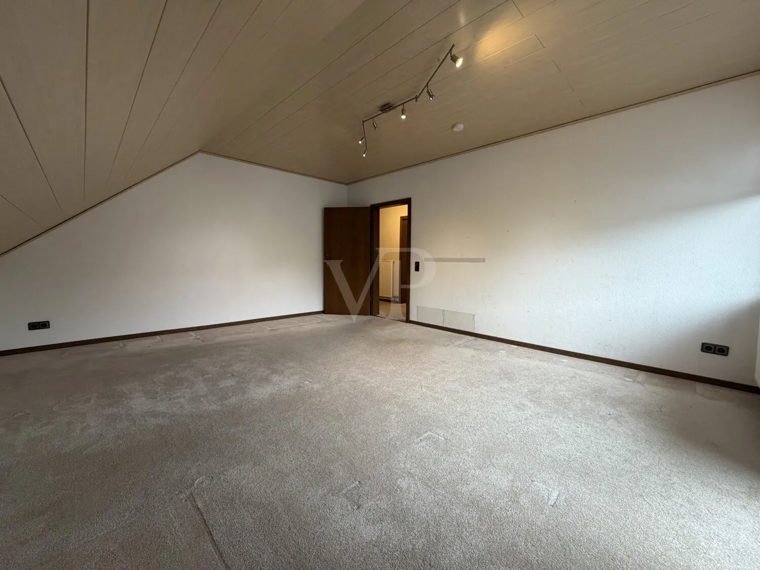 Großes Ein- oder Mehrfamilienhaus an der Hamel, mit Sonnen-Terrasse und großem Gartenparadies