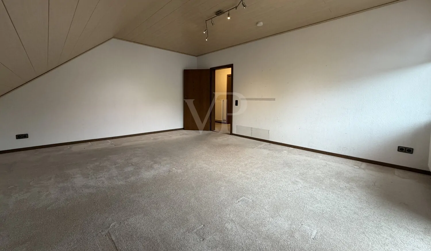 Großes Ein- oder Mehrfamilienhaus an der Hamel, mit Sonnen-Terrasse und großem Gartenparadies