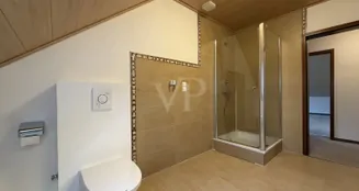 von_poll_real_estate_property_26241001_image_34