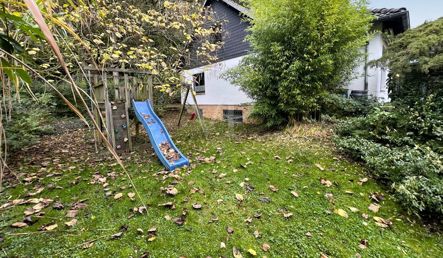 Wohnen in ruhiger Stadtteillage Hamelns mit großzügiger Wohnfläche