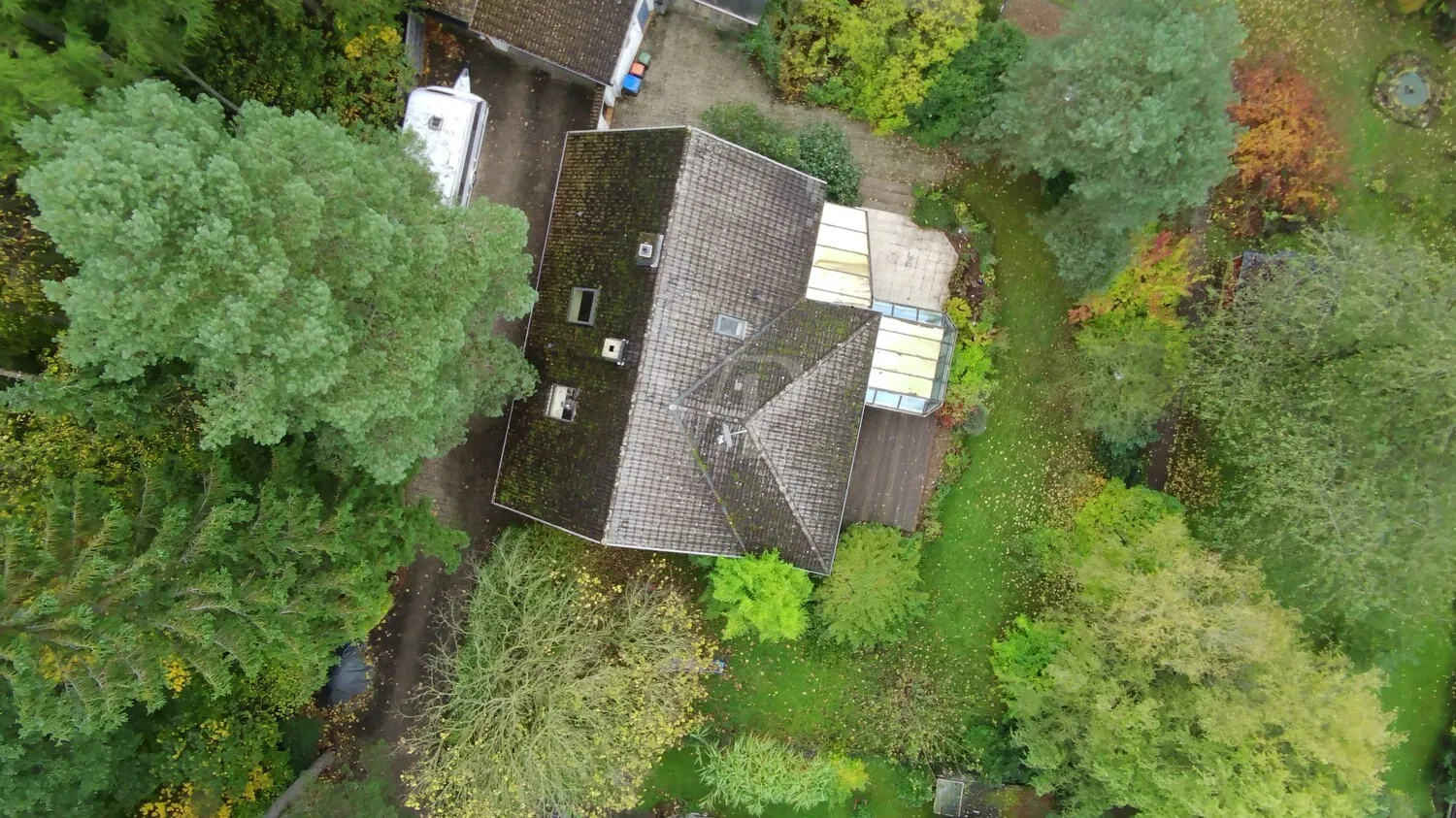 Vivir en una zona urbana tranquila de Hameln con un espacio habitable generoso.