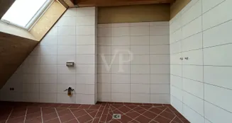 von_poll_real_estate_property_25241040_image_40