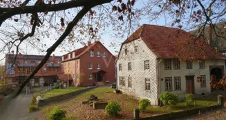 von_poll_real_estate_property_25241040_image_2