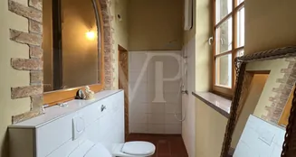 von_poll_real_estate_property_25241040_image_20