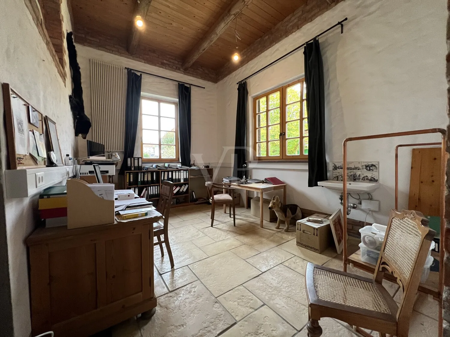 Weitläufiges Gebäude-Ensemble mit vielseitigen Möglichkeiten für Visionäre; Fokus Fachwerkhaus