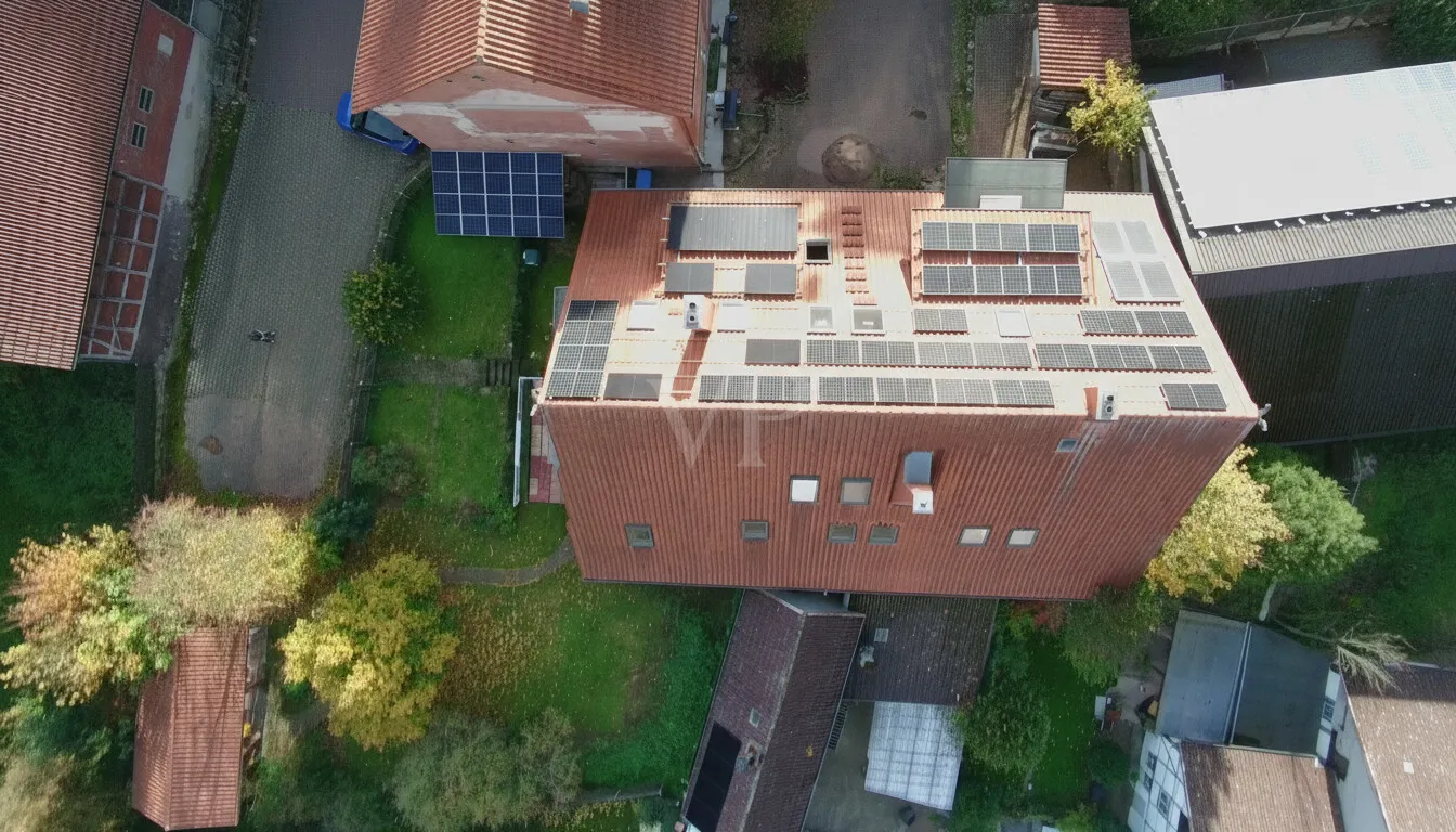 Weitläufiges Gebäude-Ensemble mit vielseitigen Möglichkeiten für Visionäre; Fokus Fachwerkhaus