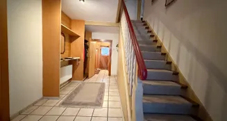 von_poll_real_estate_property_26241007_image_11