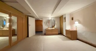 von_poll_real_estate_property_26241007_image_25