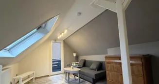 von_poll_real_estate_property_26241006_image_0