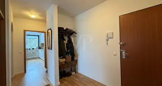 von_poll_real_estate_property_26241014_image_26