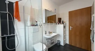 von_poll_real_estate_property_26241014_image_20