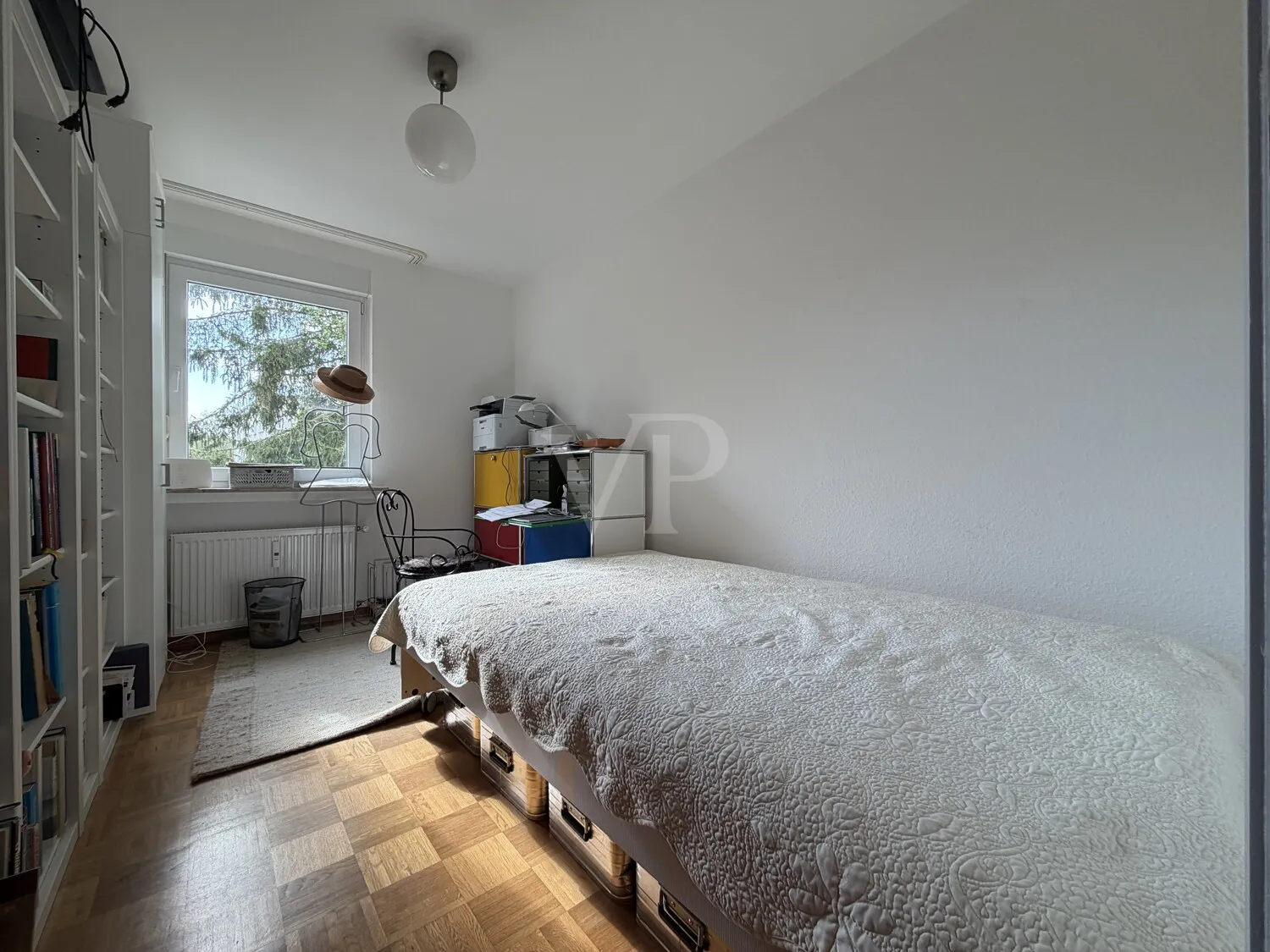Gäste/-Arbeitszimmer