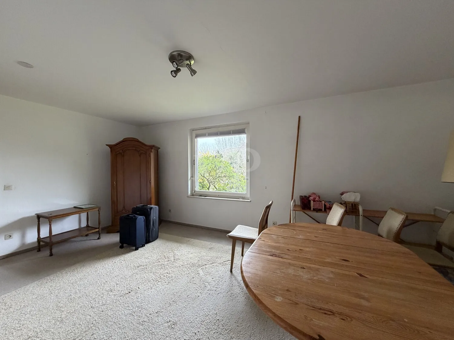 Einfamilienhaus mit Einliegerwohnung am Ohrberg auf Erbpachtgrundstück – Ihr Projekt mit großem Potenzial