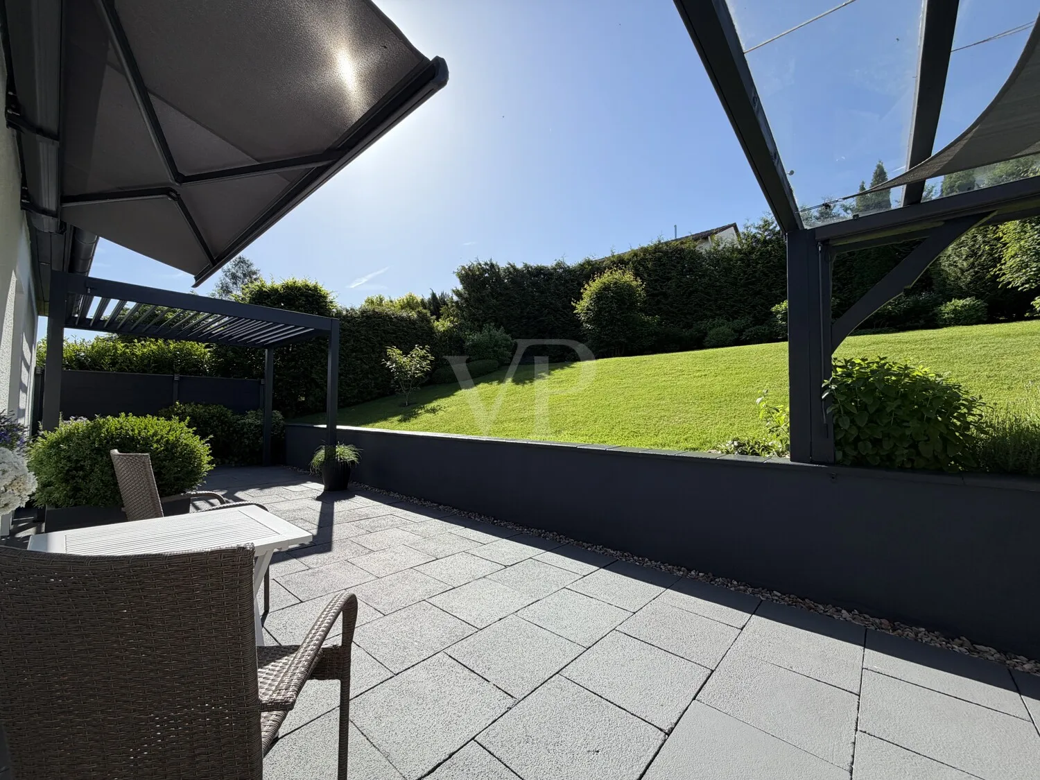 Terrasse am Schlafzimmer
