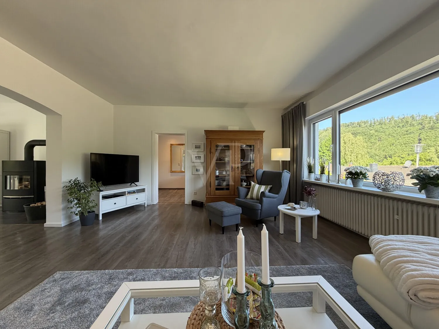 Modernisierter Bungalow in ruhiger Lage und großzügiger Terrasse zum Genießen