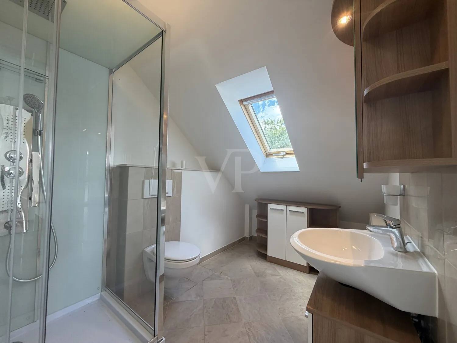 Badezimmer DG