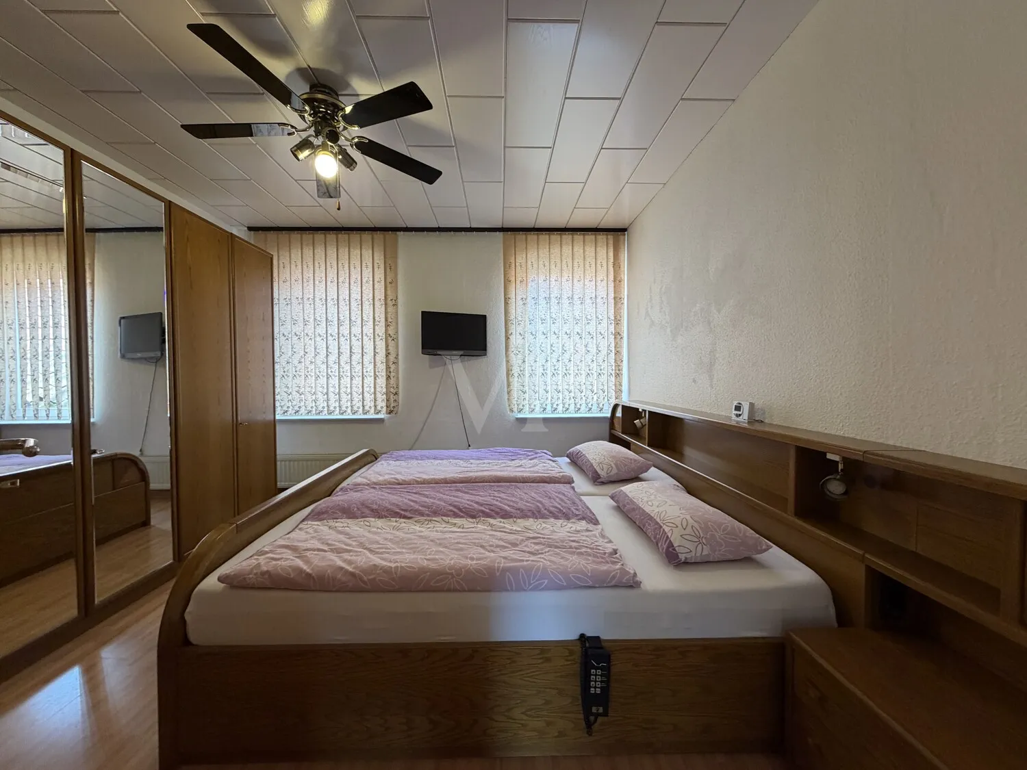 Schlafzimmer OG