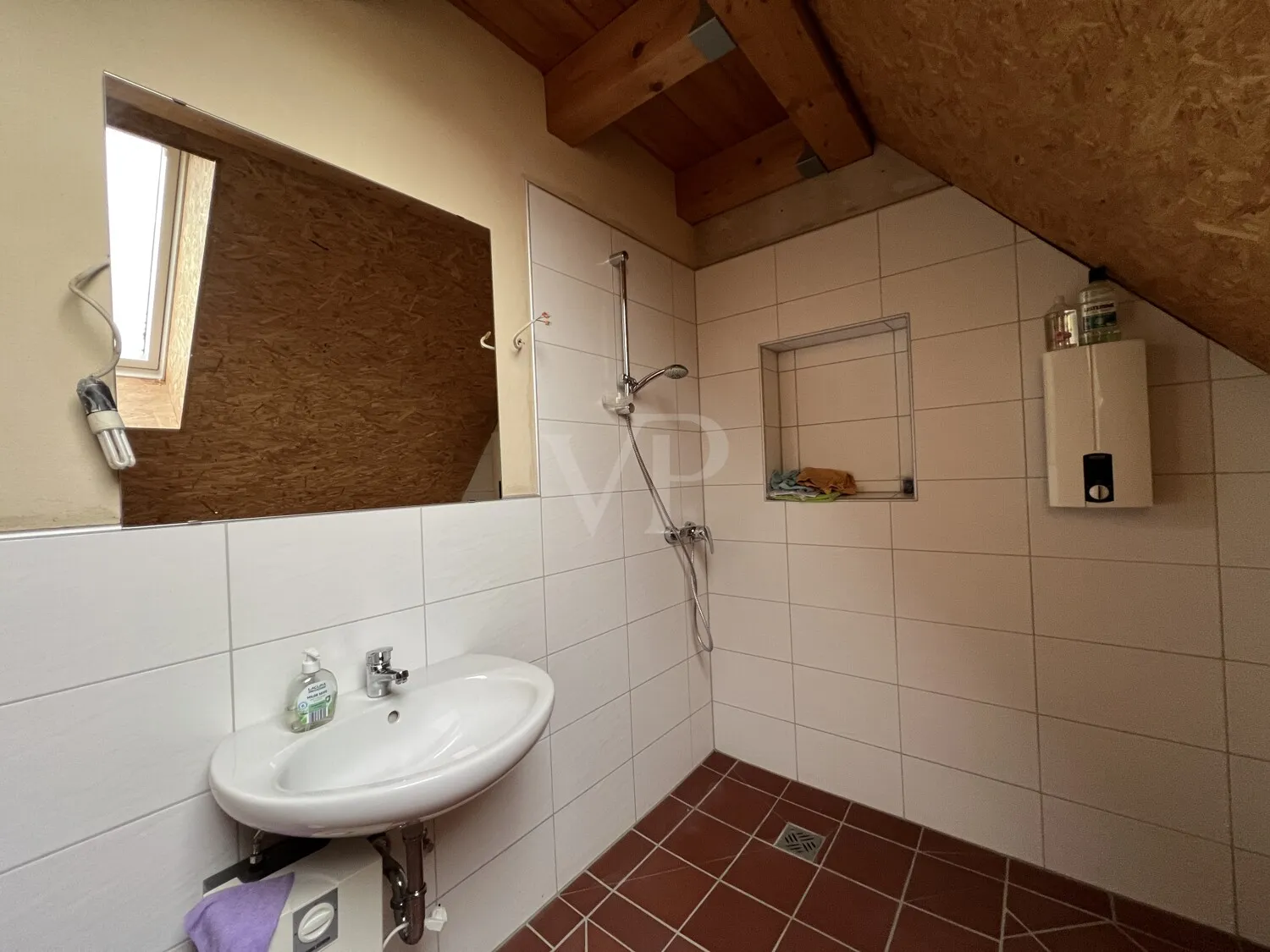 Interessantes Gebäude-Ensemble mit vielseitigen Möglichkeiten für Visionäre in Hameln - Klein Berkel