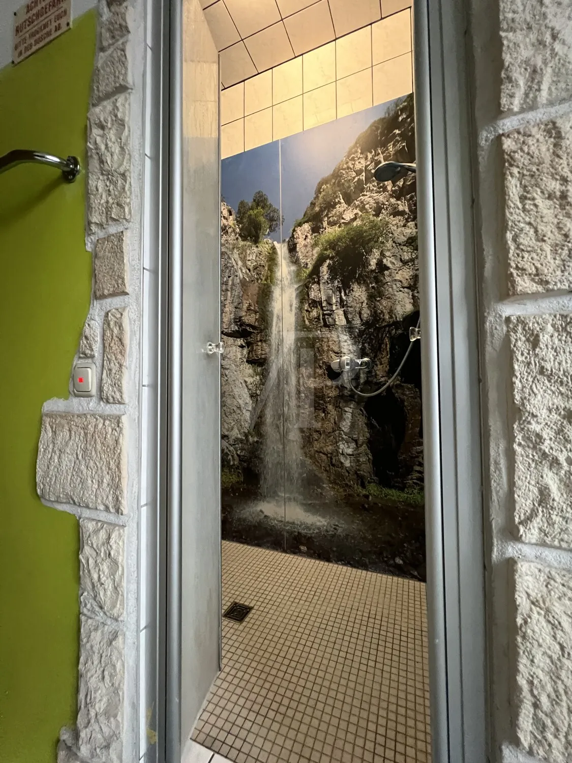 Fitnessstudio_Hausnummer 3A