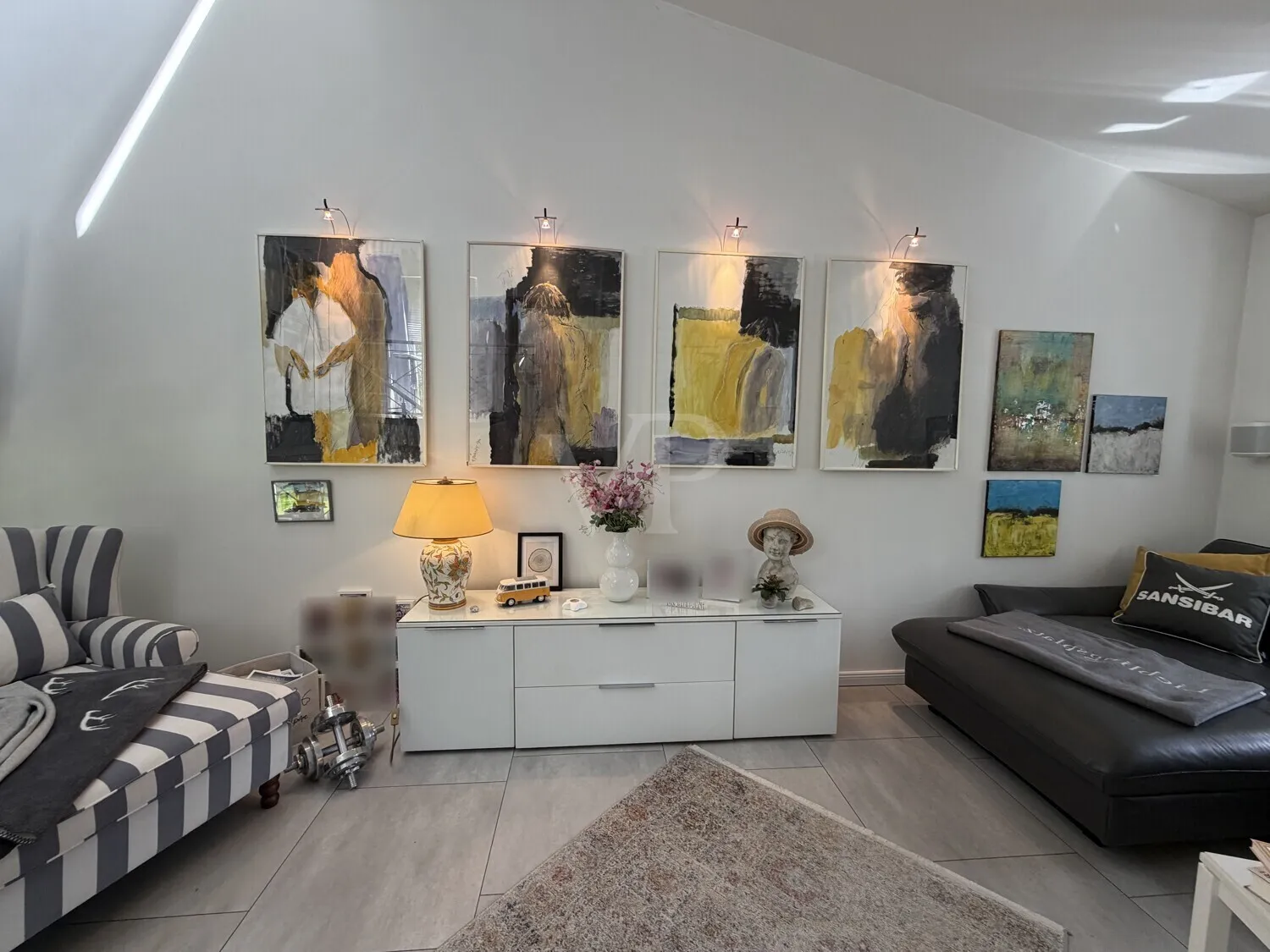 Architektonisch besonderes Reihenendhaus mit Gartenidylle und hochwertiger Ausstattung