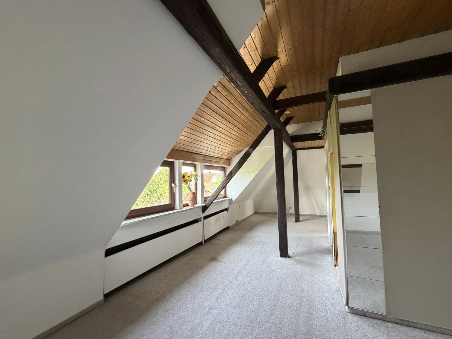 Schlafzimmer DG