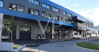 von_poll_real_estate_property_CH22246679_image_0