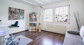 von_poll_real_estate_property_CH222463822_image_12