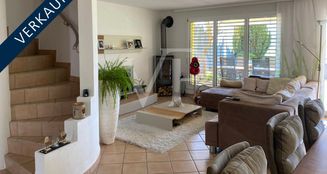 von_poll_real_estate_property_CH242466895_image_0