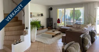 von_poll_real_estate_property_CH242466895_image_0