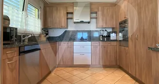 von_poll_real_estate_property_CH242466895_image_9