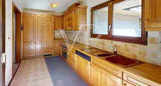 von_poll_real_estate_property_CH242467894_image_14