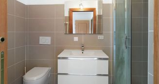 von_poll_real_estate_property_CH252468404_image_15