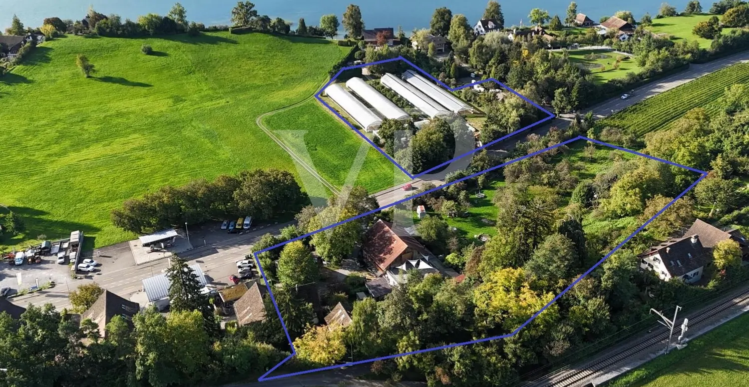 Landfläche mit Markierung